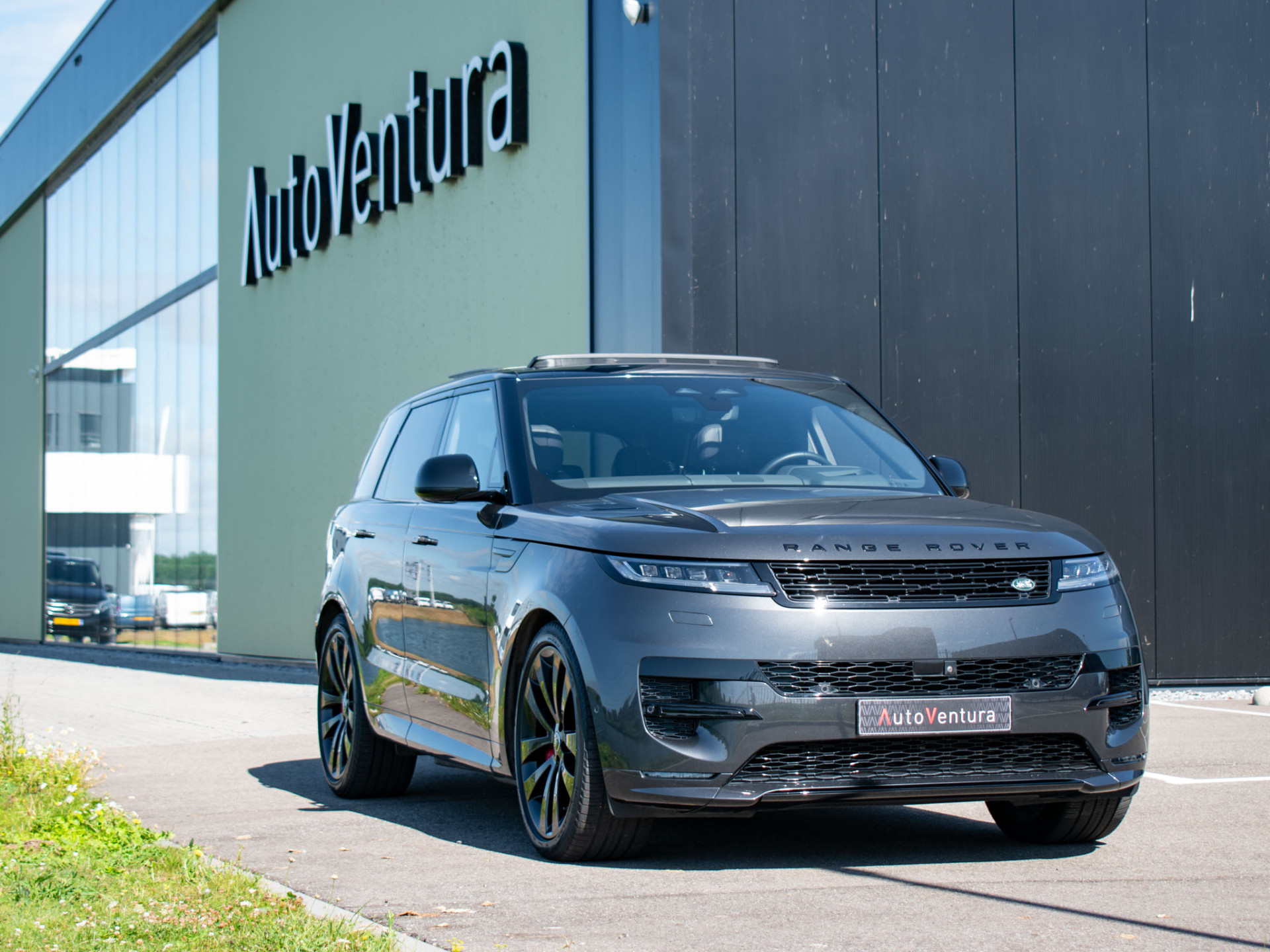 Land Rover Range Rover Sport P510e Autobiography