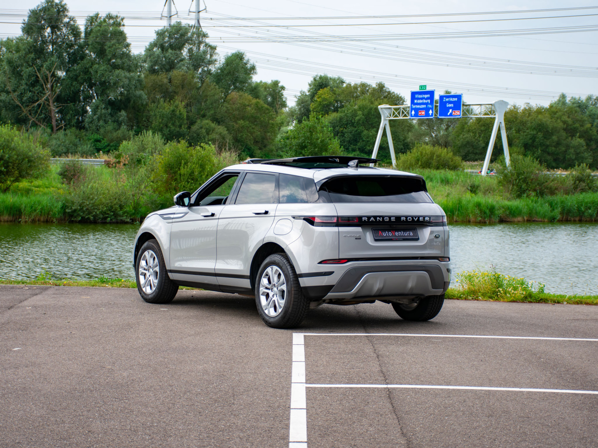 Land Rover Range Rover Evoque 1.5 P300e PHEV AWD S