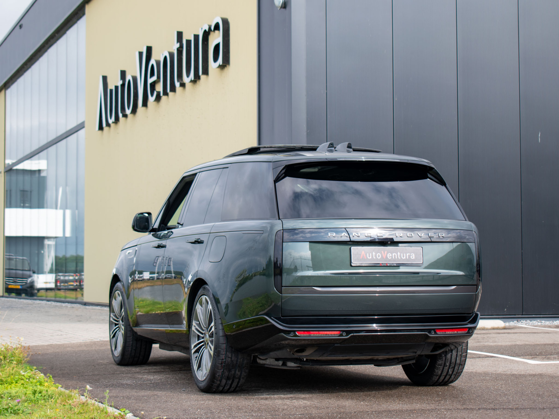 Land Rover Range Rover P550e Autobiography PHEV