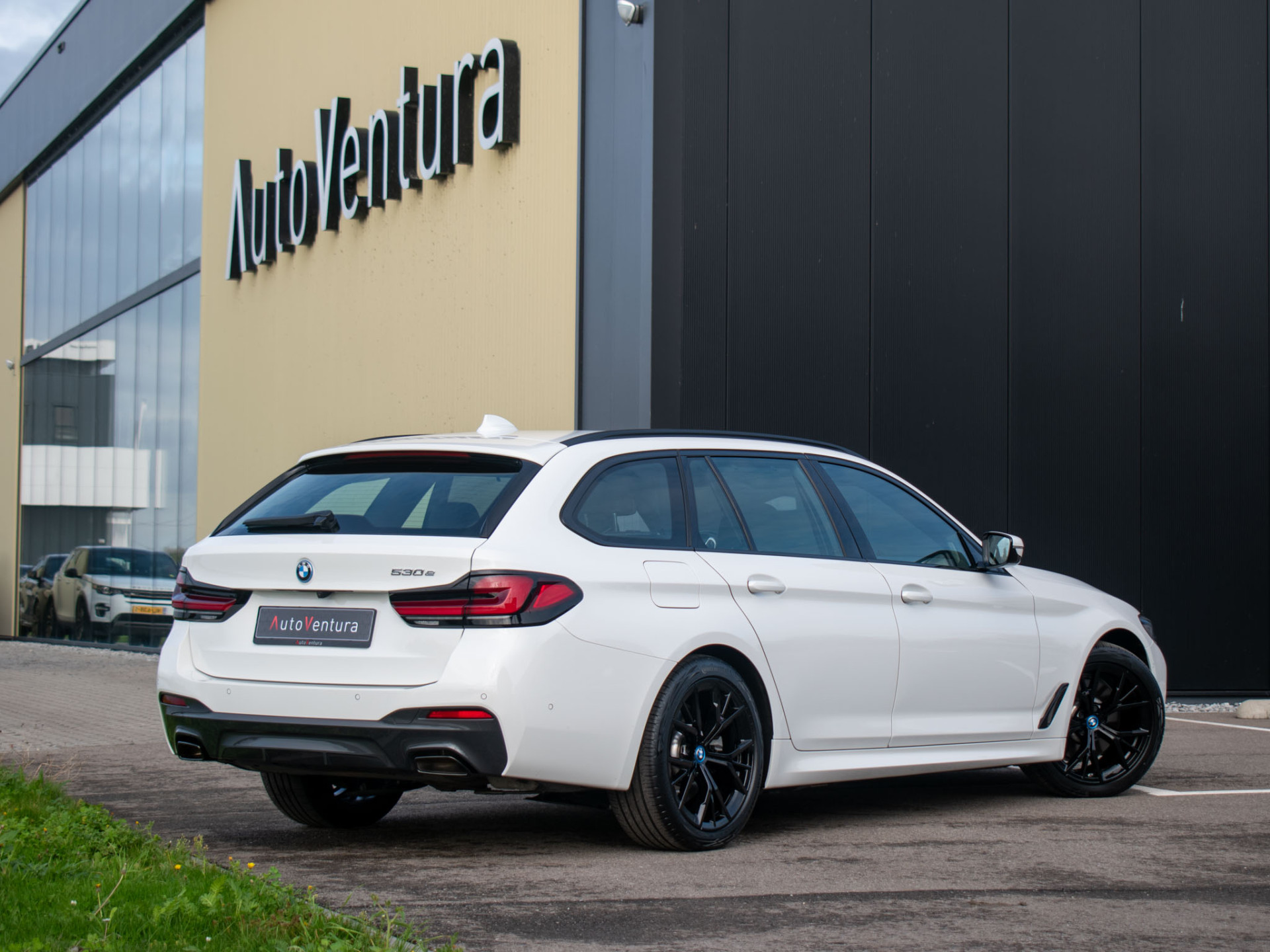 BMW 5 Serie Touring 530e Business Edition Plus M-Sport