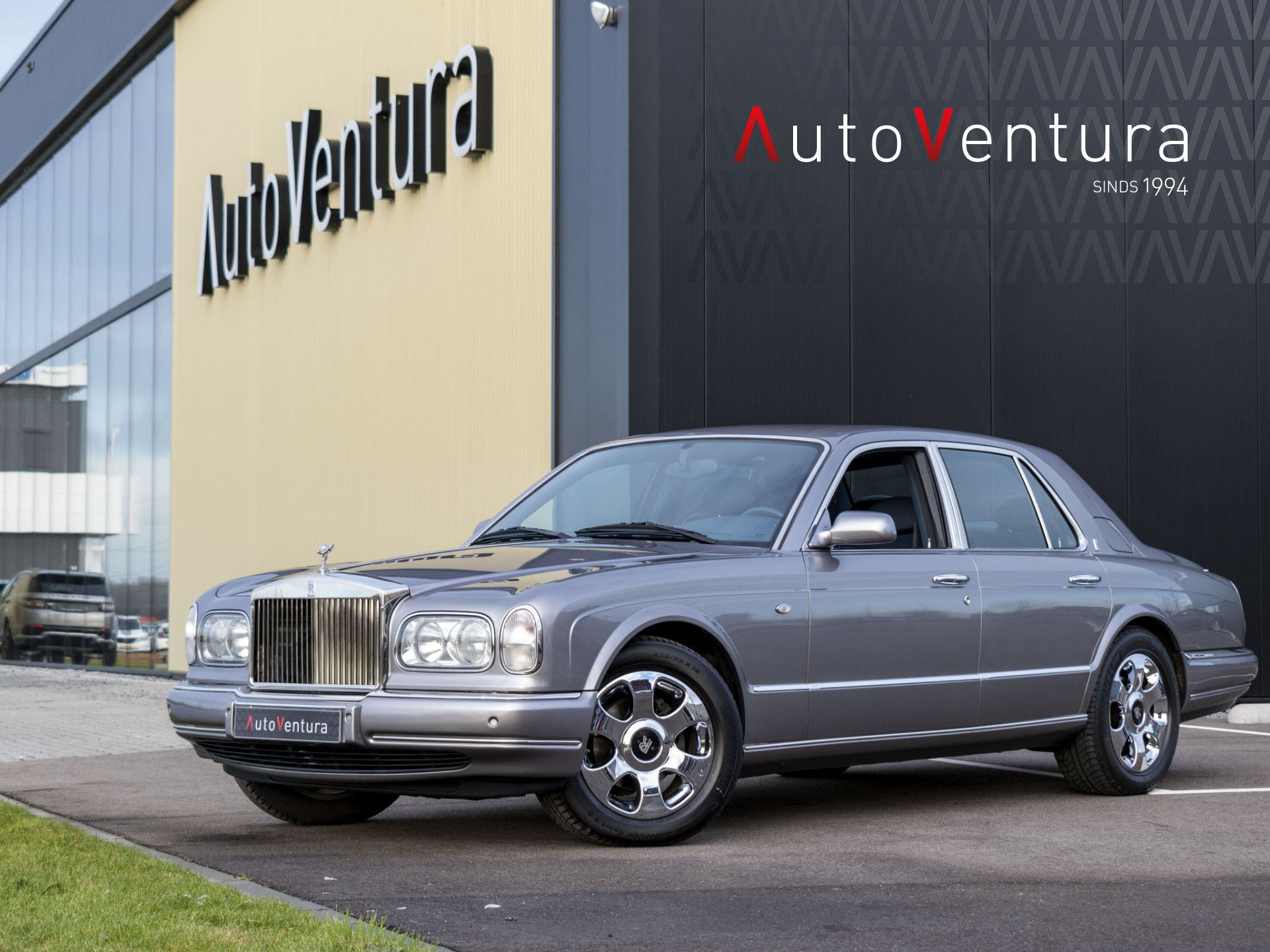 Rolls-Royce Silver Seraph 5.4 V12