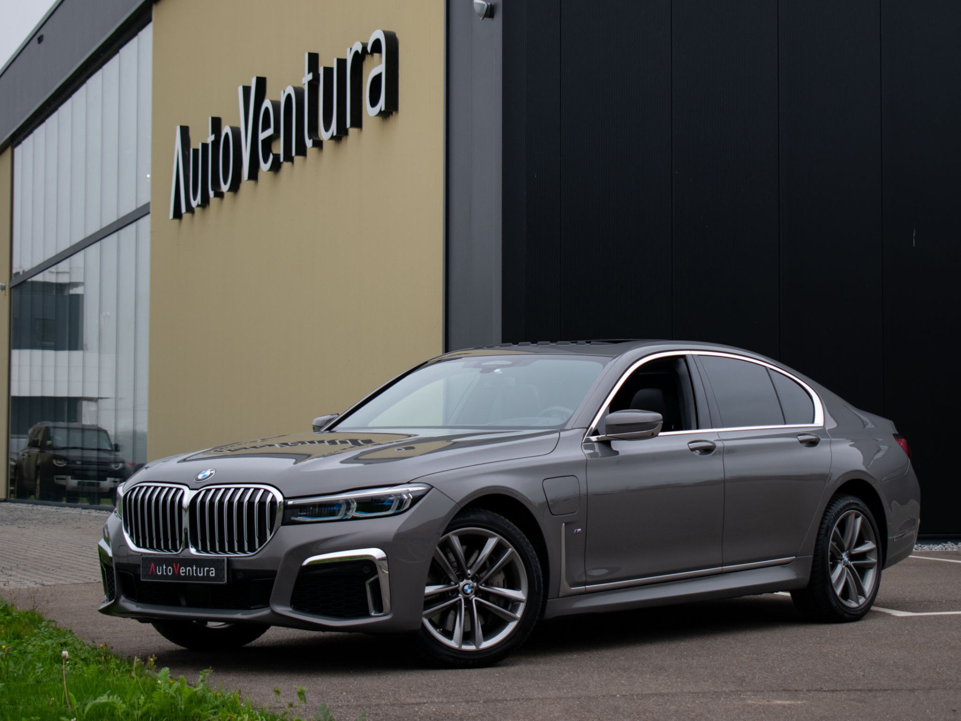 BMW 7 Serie 745e High Executive