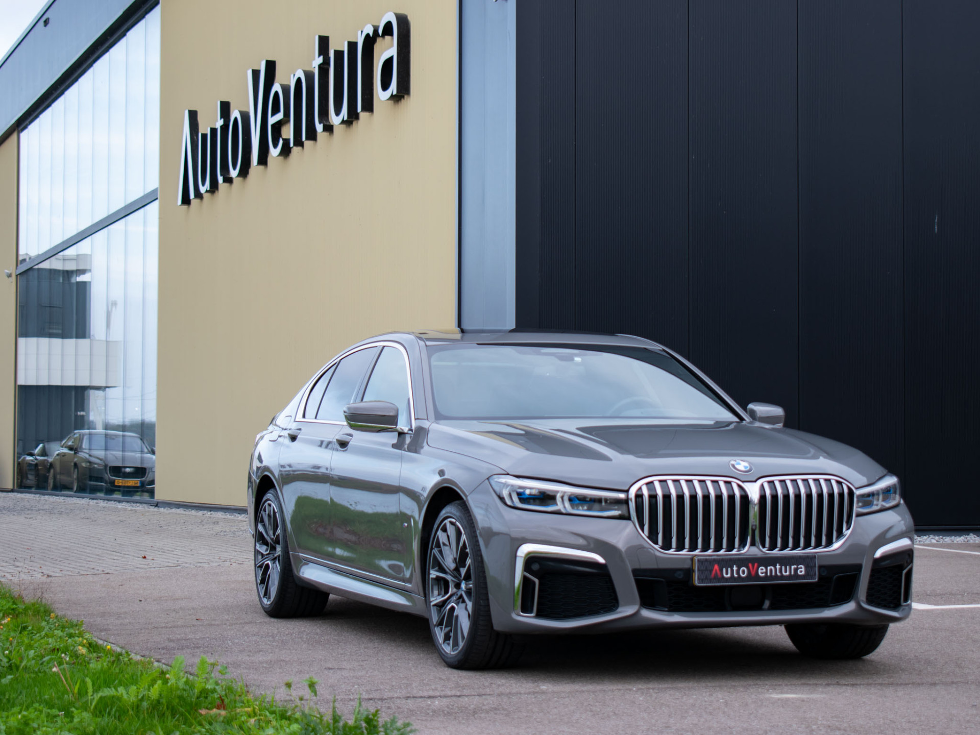 BMW 7 Serie 745e High Executive