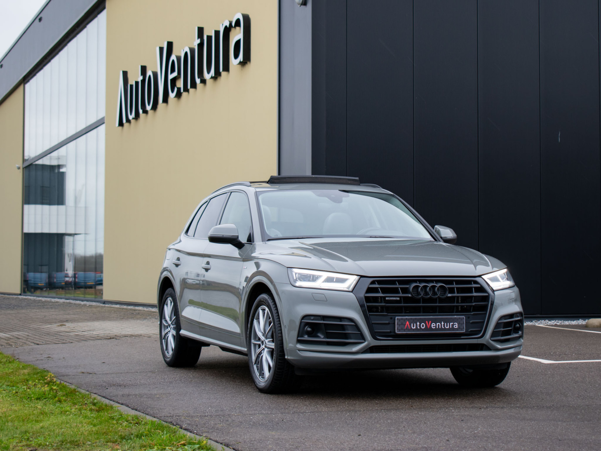 Audi Q5 55 TFSI e quattro Competition